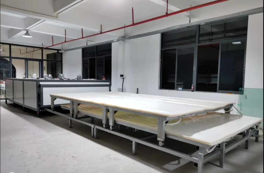 Horizontal Electric Heating Glass Laminating Oven With Over Temperature Protection