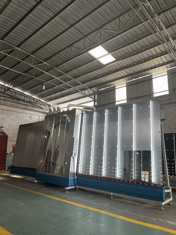 304 Stainless Steel Glass Cleaning Machine 32KW With High Power Air Knife Circulating Heating